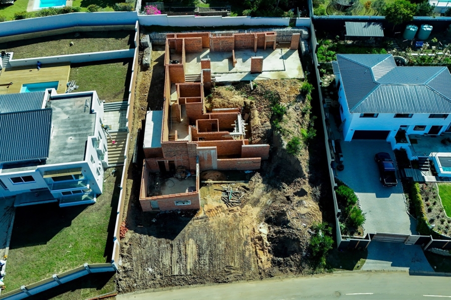 4 Bedroom Property for Sale in Whale Rock Western Cape